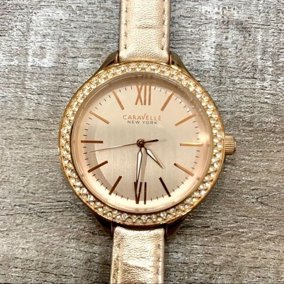 Caravelle rose gold watch   - Picture 5 of 8